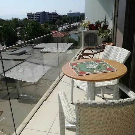 Apartament Sara